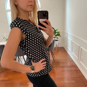 Ivanka Trump, extra small. Navy top.